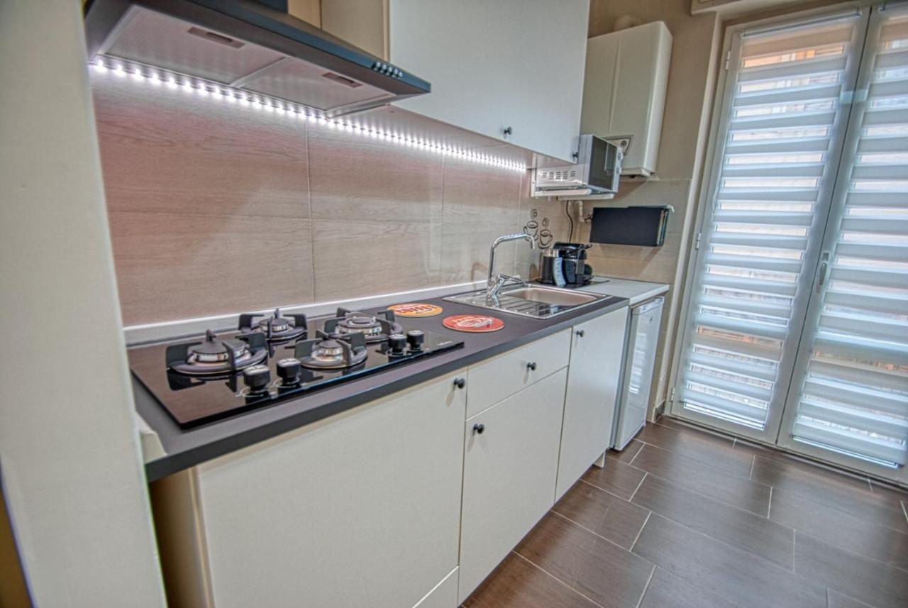B&B Civico 168 Bellerofonte 아벨리노 외부 사진